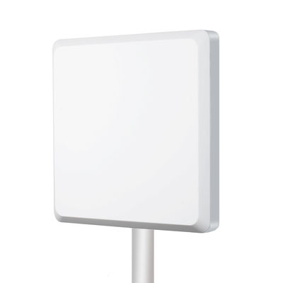 Antenna de panel plano direccional polarizada verticalmente de 18 dB