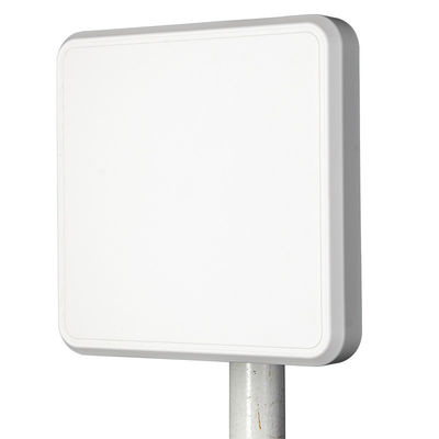 Polarización vertical de las antenas de placas direccionales de 1400-1500MHz